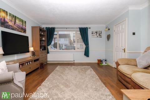 4 bedroom semi-detached house for sale, Ranworth Avenue, Hoddesdon