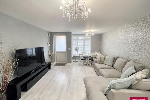 1 bedroom apartment for sale, Magdalene Gardens, London