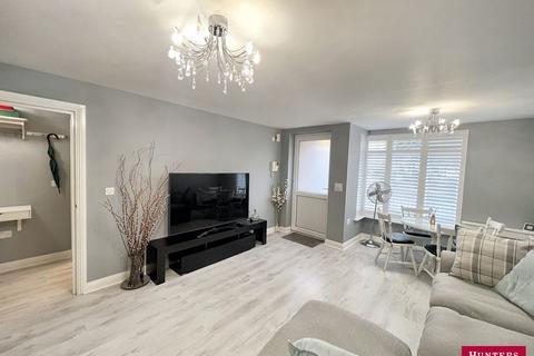 1 bedroom apartment for sale, Magdalene Gardens, London