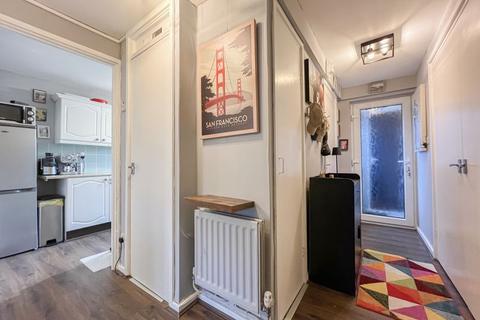 42 Barnwood Road, Wolverhampton, WV8 1UL