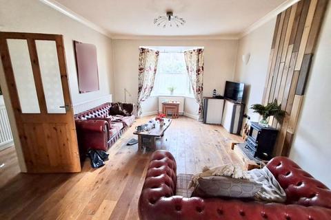 4 bedroom terraced house for sale, Sefton Terrace, Deganwy