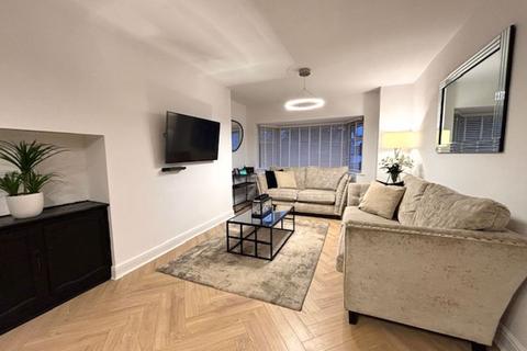 80 Chantrey Crescent, Birmingham, B43 7PB