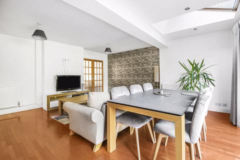 6 Cannon Way, Fetcham, Leatherhead, KT22 9LJ
