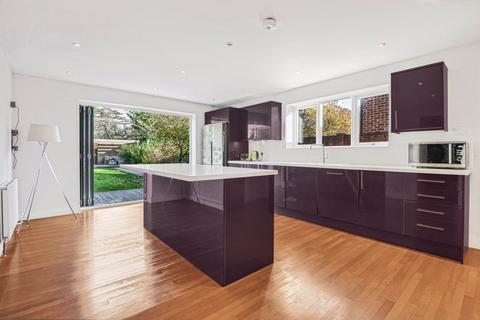6 Cannon Way, Fetcham, Leatherhead, KT22 9LJ
