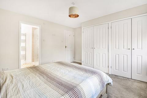 6 Cannon Way, Fetcham, Leatherhead, KT22 9LJ