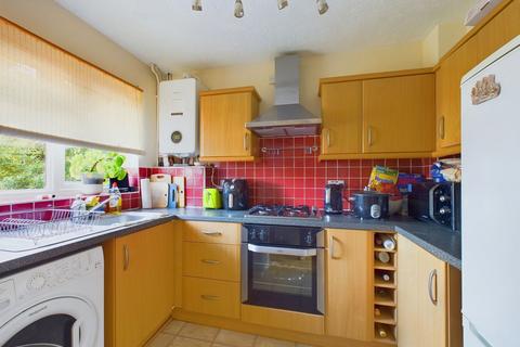 2 bedroom detached house for sale, Bignor Close, Horsham RH12