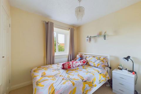 27 Bignor Close, Horsham, RH12 5JQ