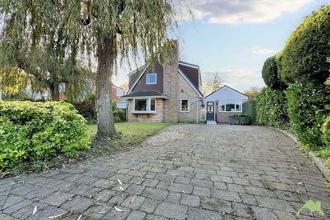 4 bedroom detached house for sale, Holmeswood Crescent, Preston