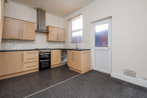 2 bedroom terraced house to rent, Huxley Street, Halliwell, Bolton. *AVAILABLE NOW*