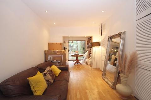 undefined, Greenford Road, Greenford