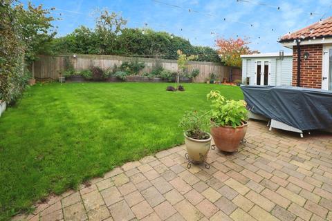 3 bedroom detached bungalow for sale, St. Peters Mews, Alresford, CO7