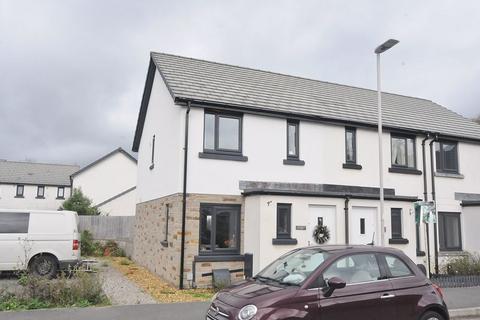 2 bedroom end of terrace house for sale, Blakeney Road, Plymouth. Two Double Bedroom Property in Saltram Meadow