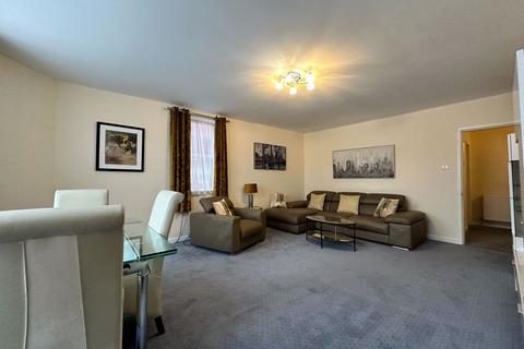 3 bedroom apartment to rent, 63 Promenade, Southport PR9