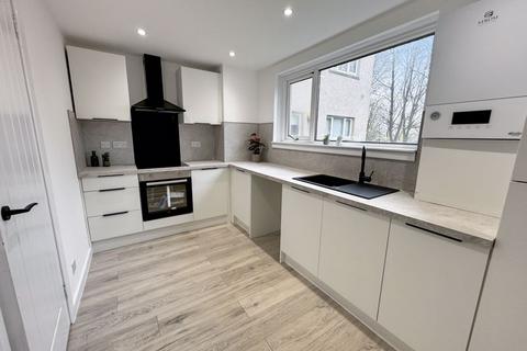 2 bedroom apartment for sale, Oak Avenue, East Kilbride