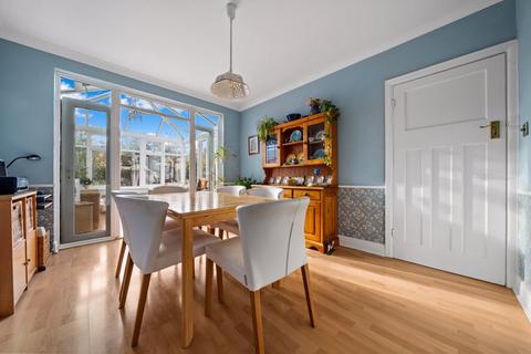 95 Hamilton Avenue, Cheam, Sutton, SM3 9EA