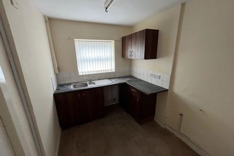 2 bedroom terraced house to rent, Pope Street Bootle