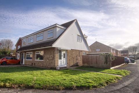 3 bedroom semi-detached house for sale, Culross Grove, Fairfield