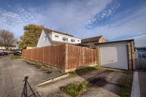 3 bedroom semi-detached house for sale, Culross Grove, Fairfield