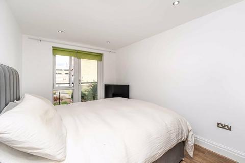 1 bedroom apartment for sale, Seven Kings Way, Kingston Upon Thames KT2 5BJ