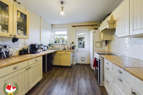 21 Underhill Road, Matson, Gloucester, GL4 6HD