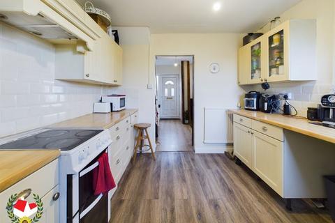 21 Underhill Road, Matson, Gloucester, GL4 6HD