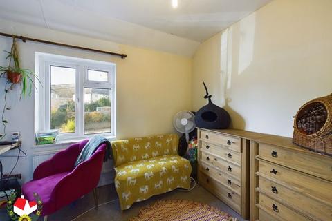 21 Underhill Road, Matson, Gloucester, GL4 6HD