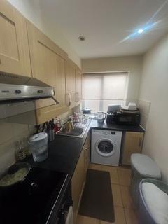 3 bedroom flat to rent, 3 bedroom house to let, Willesden, NW10