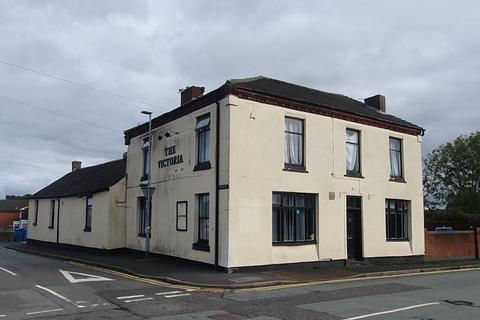 Pub for sale, The Victoria Inn, 158 Ironstone Road, Burntwood, Staffordshire, WS7 1LY