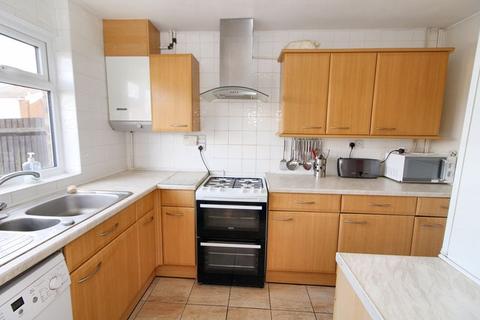 3 bedroom end of terrace house for sale, Ashtree Walk, Hazlemere HP15