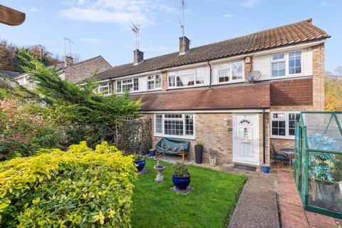 3 bedroom end of terrace house for sale, Dean Garden Rise, High Wycombe HP11