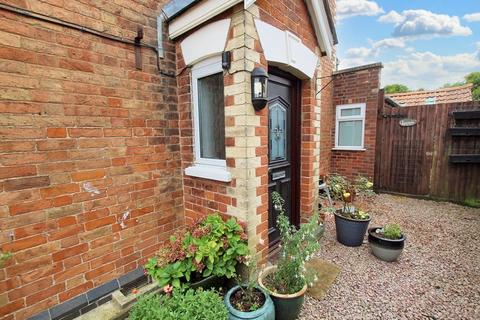 2 bedroom cottage to rent, Moor Street, Gloucester GL2