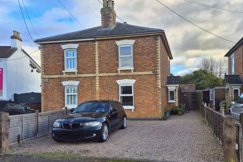 2 bedroom cottage to rent, Moor Street, Gloucester GL2