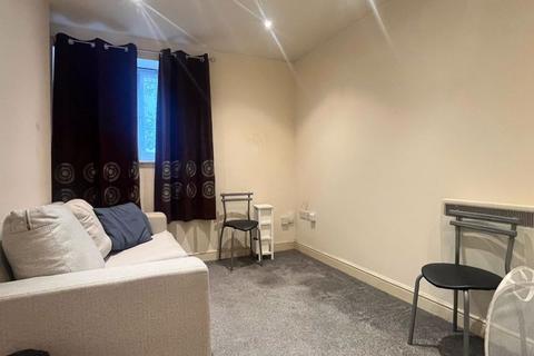 1 bedroom ground floor flat to rent, Southgate Street, Gloucester GL1