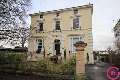 1 bedroom flat for sale, Pittville Crescent, Cheltenham GL52