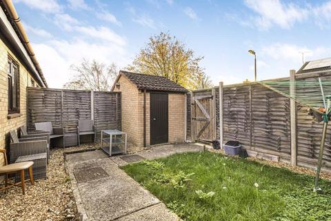 2 bedroom bungalow for sale, Gables Close, Royston SG8