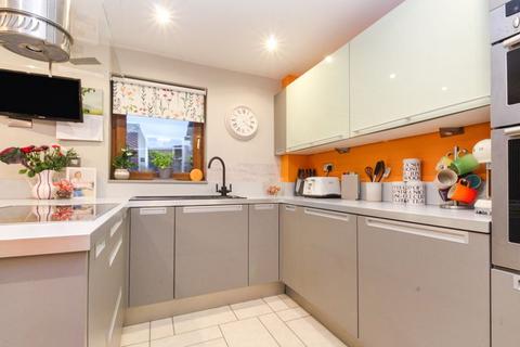 3 bedroom terraced house for sale, Trinity Close, Bedford MK44