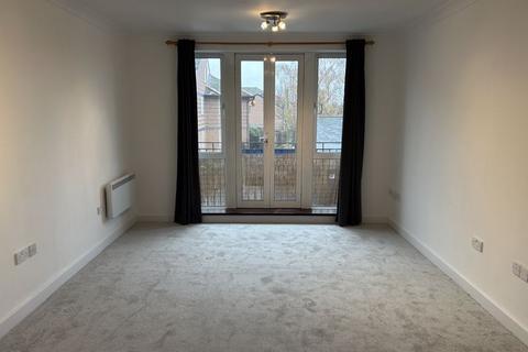 2 bedroom flat for sale, London Road, St. Albans