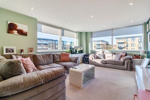 2 bedroom flat for sale, Chrysler House, Bessemer Road, Welwyn Garden City