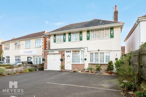 6 bedroom detached house for sale, Wimborne Road, Poole BH15