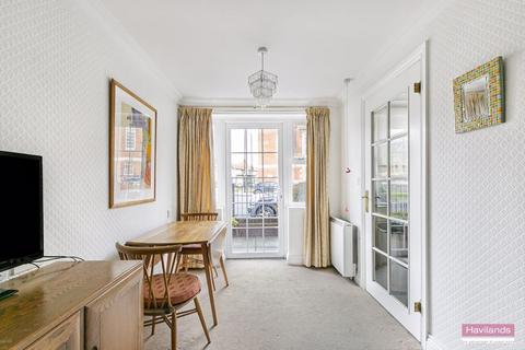 1 bedroom retirement property for sale, 890 Green Lanes, Winchmore Hill N21