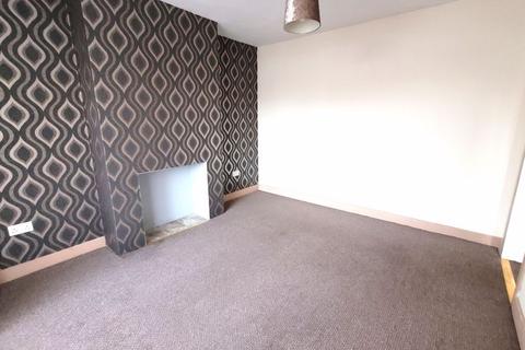 3 bedroom semi-detached house to rent, Thetford Road, Birmingham B42