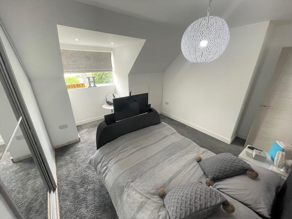 Bedroom 3 b
