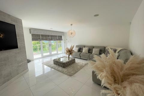 Waterstone House Llanwonno Road, Mountain Ash, CF45 3NB