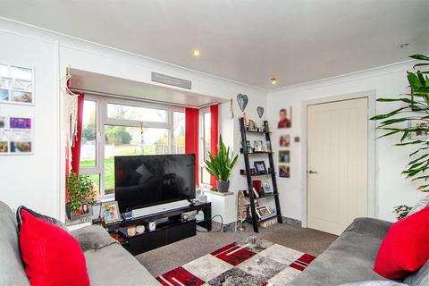 3 bedroom semi-detached house for sale, Laburnum Grove, Burntwood WS7