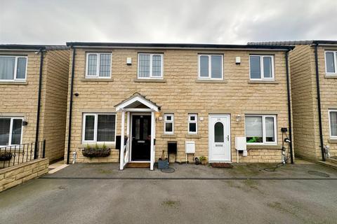 3 bedroom house for sale, Belgrave Avenue, Halifax