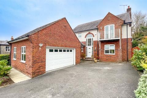 4 bedroom detached house for sale, Cwrt Hwfa, Bangor, Gwynedd, LL57