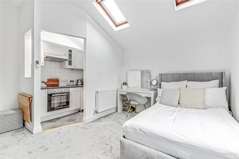 1 bedroom flat for sale, Wandsworth Bridge Road, London, SW6