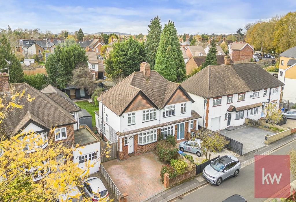 Elevated View of Property &amp; Neighbourhood