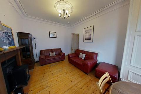 2 bedroom terraced house to rent, Hazelbank Terrace, Edinburgh, EH11