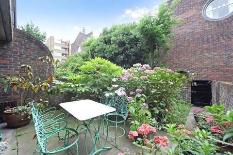 3 bedroom terraced house for sale, Melbourne Terrace, London SW6